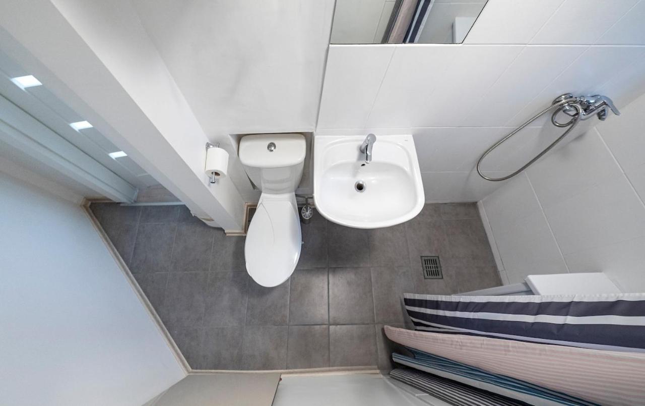 Kepezinski Centre Apartments Каунас Екстериор снимка